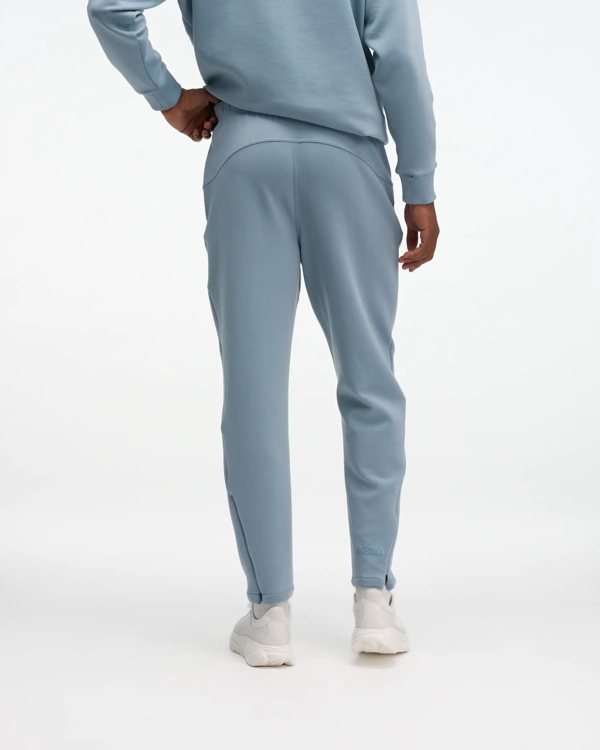 Men's Essential Recovery Pant - Image 2